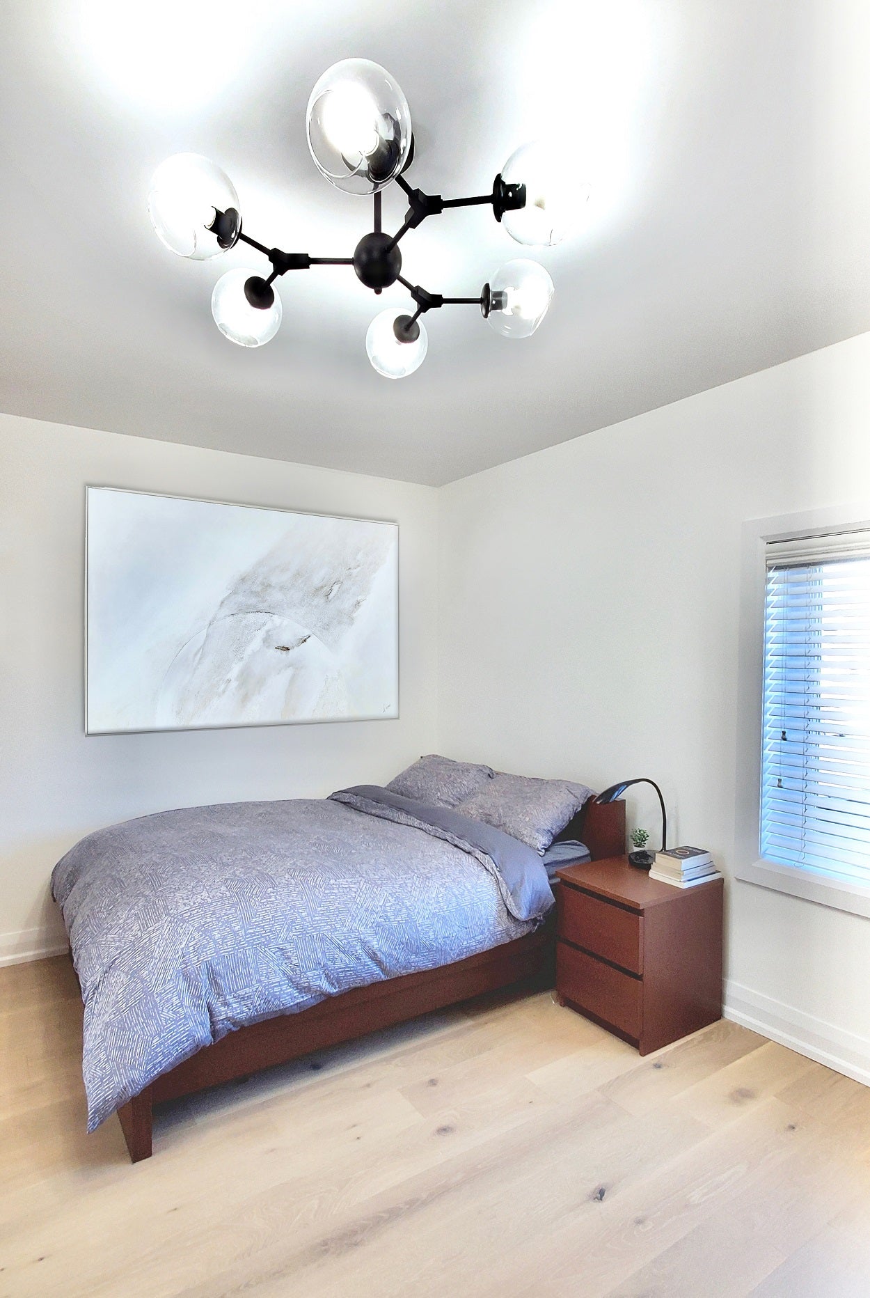 linear molecule light in bedroom, black linear light in bedroom